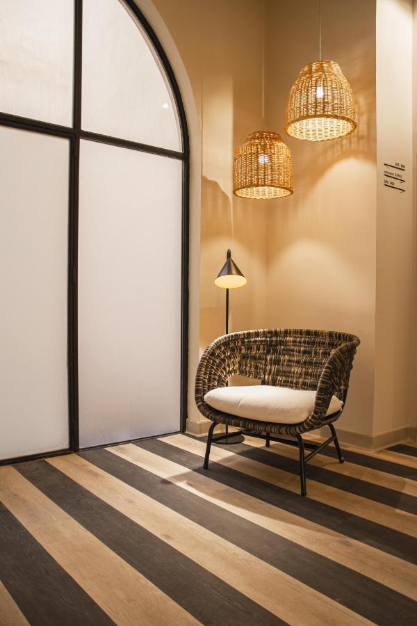Room Select Tetuan Sevilla Eksteriør bilde